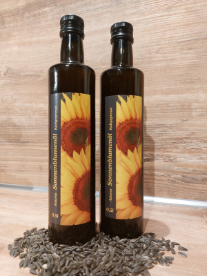 Unser eigenes Sonnenblumenöl frisch gepresst und abgefüllt